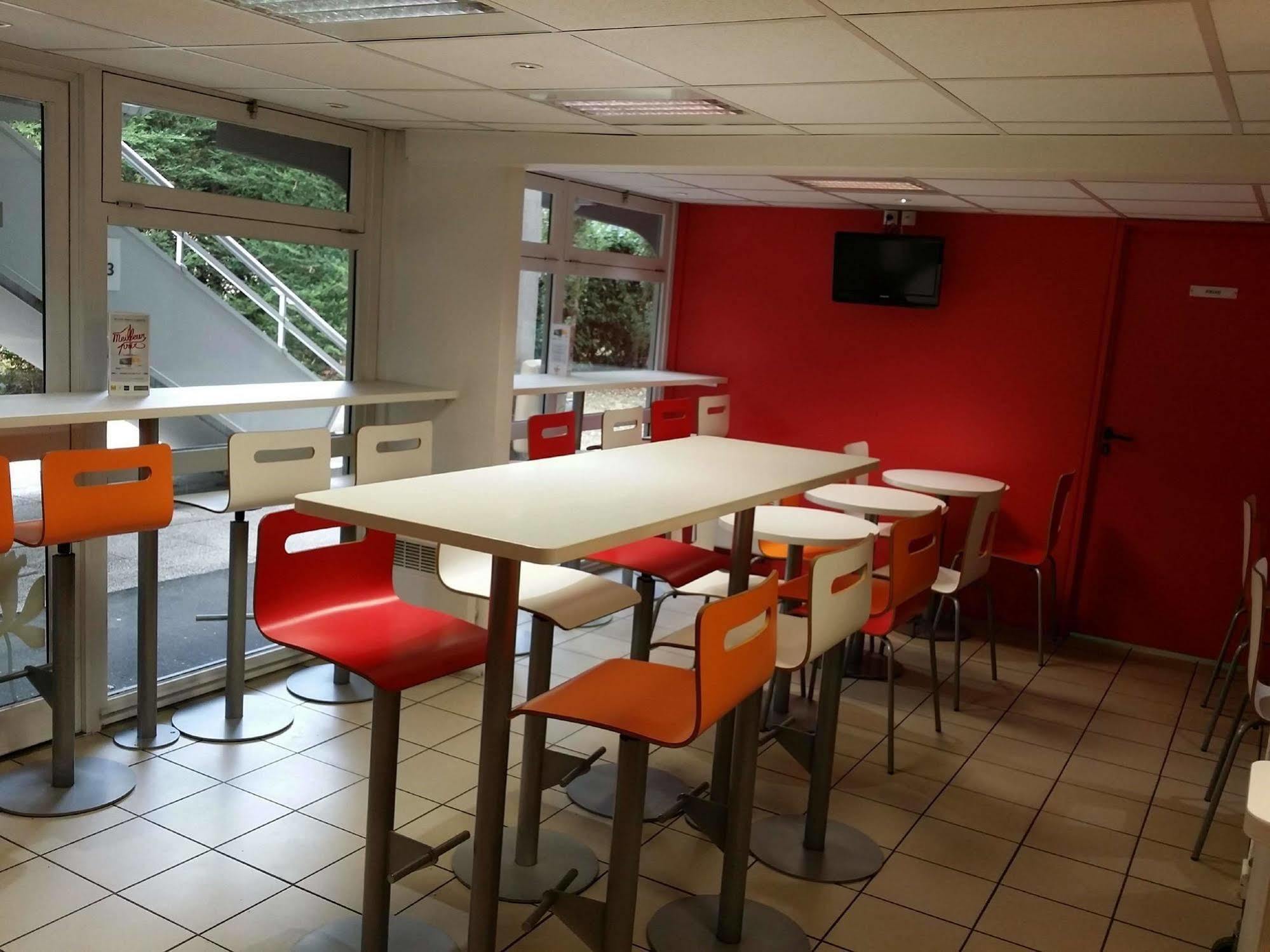 Premiere Classe Valence Sud Exterior photo